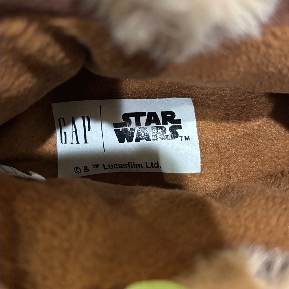 GAP Brown Star Wars Slippers - Picture 2 of 9
